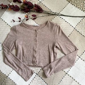 ZARA | Button-Down Cropped Cardigan